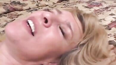 Mature Blonde MILF Hardly Destroyed