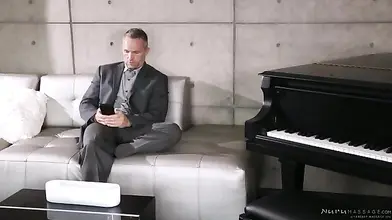 Oily MILF's Unforgettable Massage