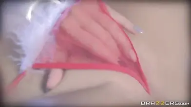 Busty Santa MILF Gives Tight Presents