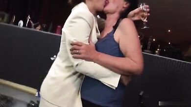 Two Mature Sluts Enjoy Bisexual Threesome