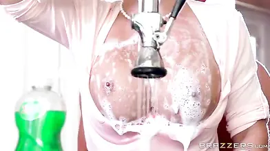 Mature Maid Pounded While Doing Chores