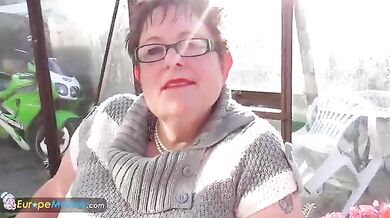 Chubby Mature Woman Plays Outside