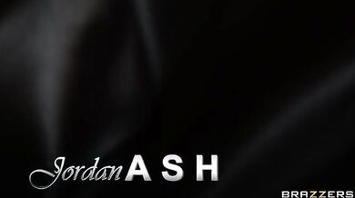 Sexy Bride and Groom's Hardcore Pre-Wedding Action