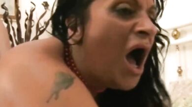 Italian Mature Amateur's Hardcore Bush Plowing