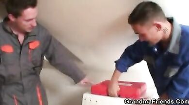 Mature Stockinged Slut Enjoys Repairmen