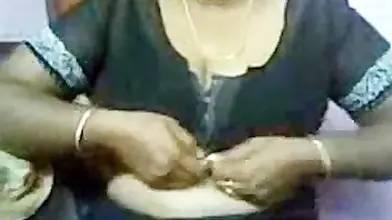 Amateur Indian Mom Reveals Her Plump Tits