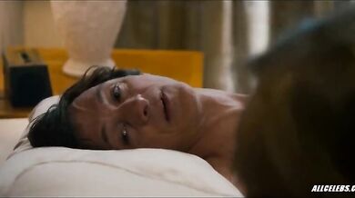 Blonde Cougar Helen Hunt's Sizzling Topless Scene