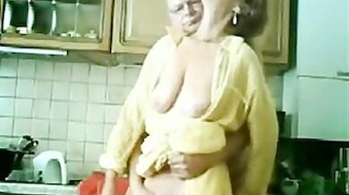 Mature Woman Fingering