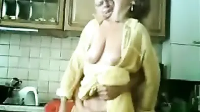 Mature Woman Fingering