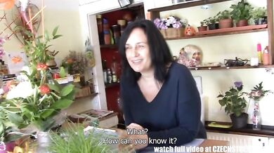 Mature Czech Woman Swallows for Cash