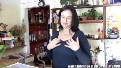 Mature Czech Woman Swallows for Cash