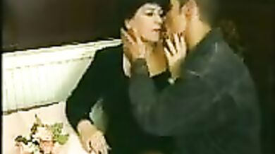 Mature Plumper Fucks