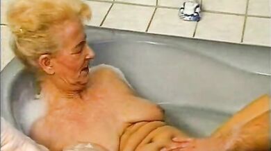 Mature Mom's Hot Jacuzzi Threesome