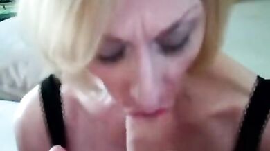 Blonde MILF Melanie Skyy's Dirty Talk