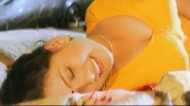 Milf Melts from Intimate Attention