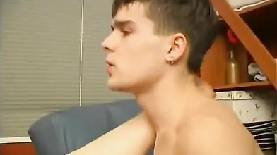 Russian Mature Woman Enjoys Her Lover