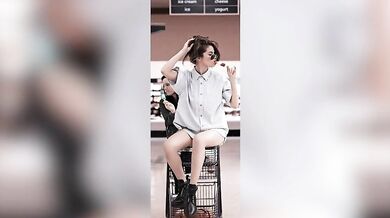 Selena Gomez Makes You Cum