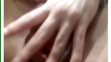 Mature Camgirl's Fierce Masturbation