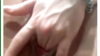 Mature Camgirl's Fierce Masturbation