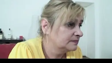 Matures Seduce European Tourists