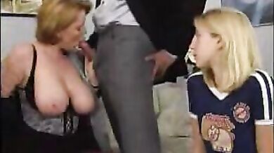 Mature Ladies Spread Legs for Thick Cock