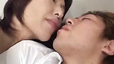 Mature Georgie Demands Her Tight Pussy Stretched