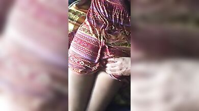 Hot Indian MILF Enjoys Pervert's Touch