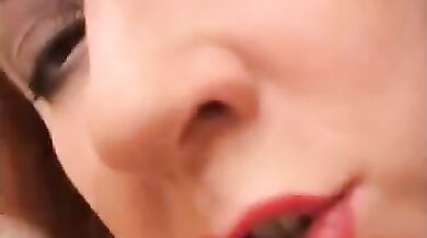 Lusty Redhead Jerks Her Snatch