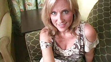 Busty Cougar MILF Teases and Plays Solo