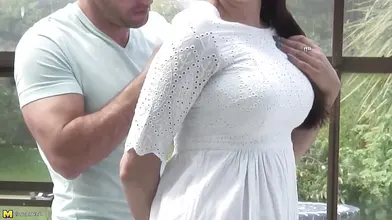 Handsome Milf Enjoys Backyard Doggy Style