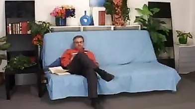 Desi Aunty Cheats with Big Dick