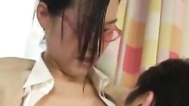 Brunette Japanese MILF Sticks It Deep