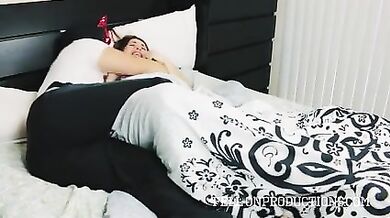 Sexy MILF Teaches Bold Guy a Lesson