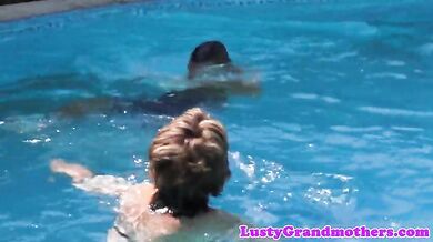 Sexy Mature Mom Fucks Son