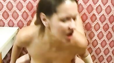 Mature Beauty's Bedroom Delight