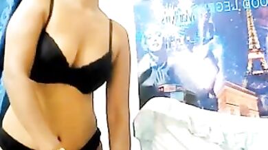 Sexy Indian Milf in Bikini