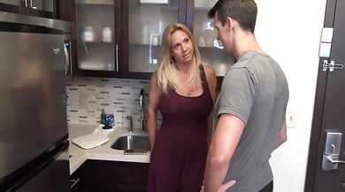 Naughty Indian Milf Caught on Hidden Cam