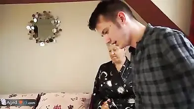 Italian Mom's Rifle and Blowjob