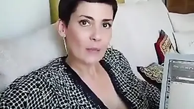 Mature Woman Enjoys Bikini Models