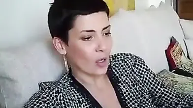 Mature Woman Enjoys Bikini Models