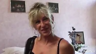 Milf's Staggering Body Fucks Young Dude