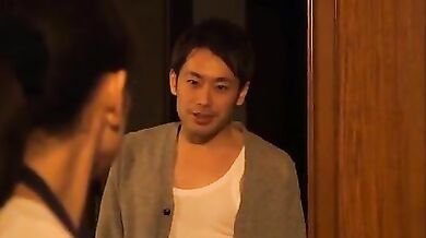 Big Booty Japanese Milf Enjoys Small Dick