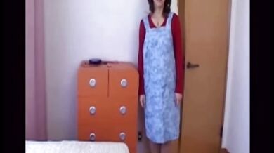 Charming Japanese MILF Loves Blowing Dicks