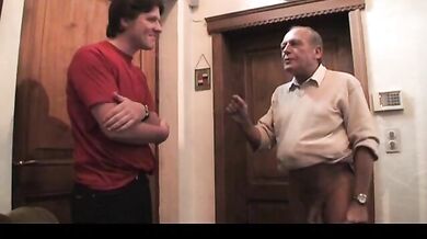 Mature Mom Loves Deep Throat Play