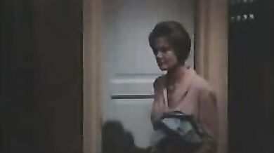 Milfs Have Intimate School Encounter